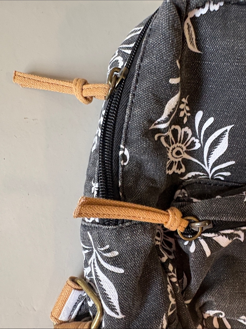 O'Neill Black Floral Canvas mini Backpack - Picture 4 of 5